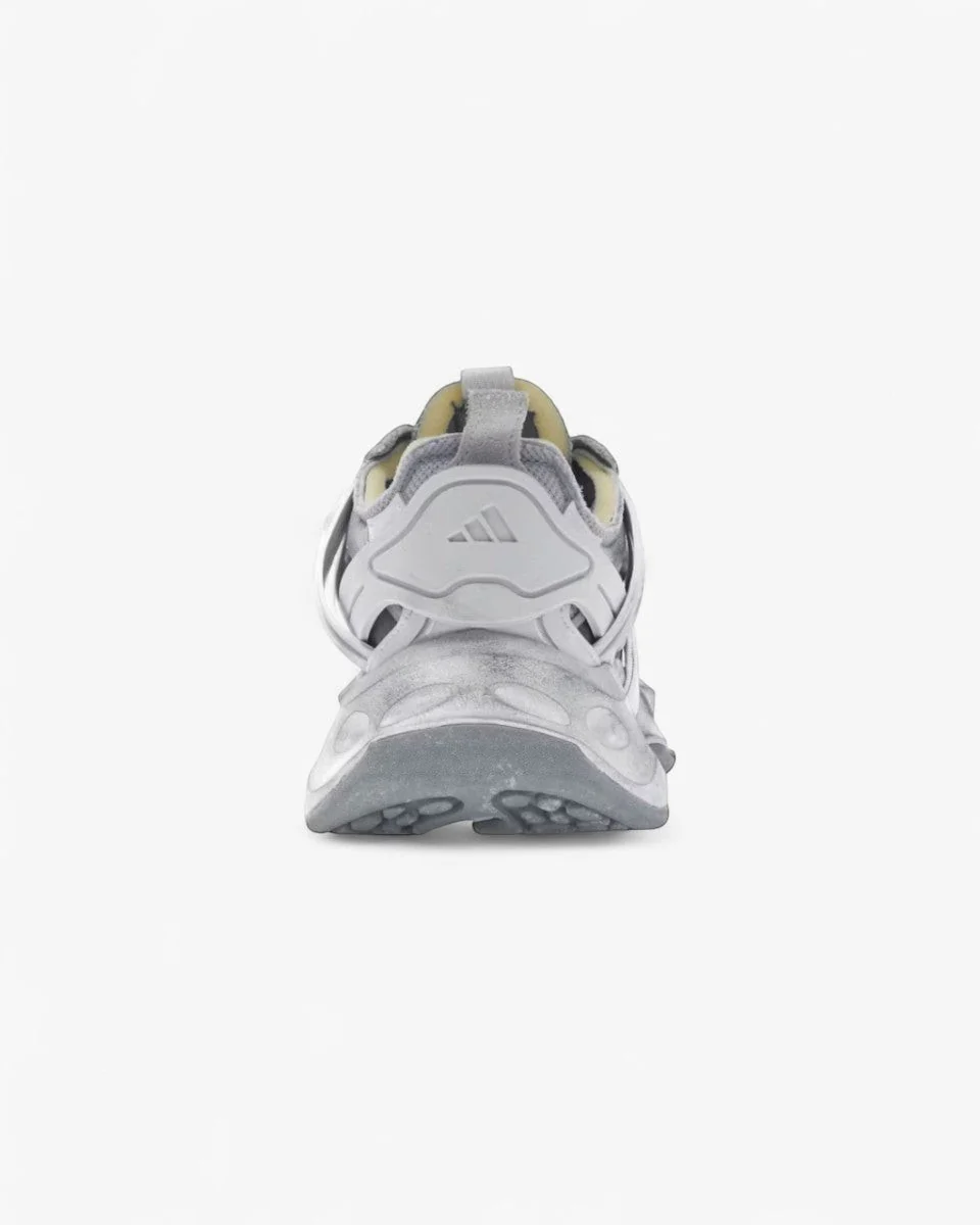 Adidas XLG Runner Deluxe Gray - Image 5