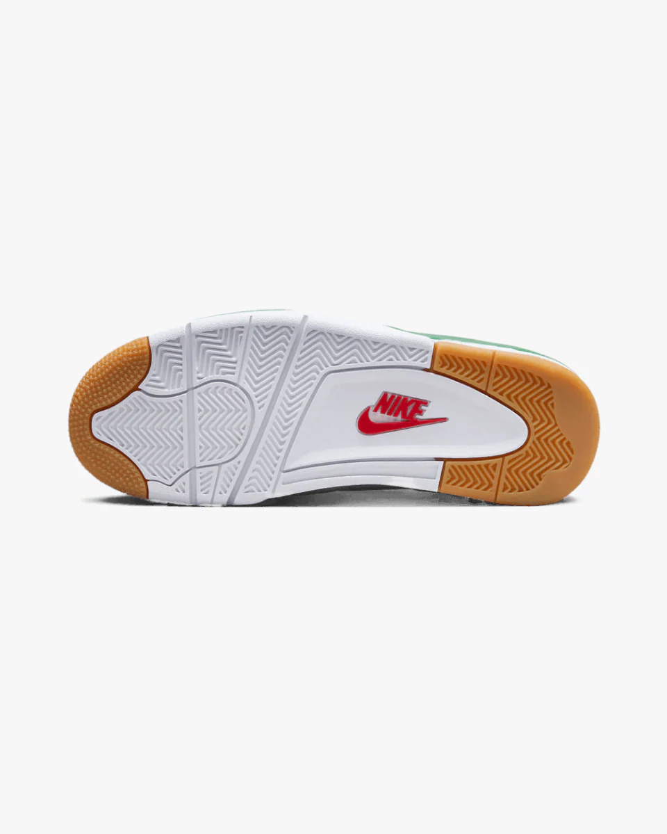 Air Jordan 4 Retro SB Pine Green - Image 5