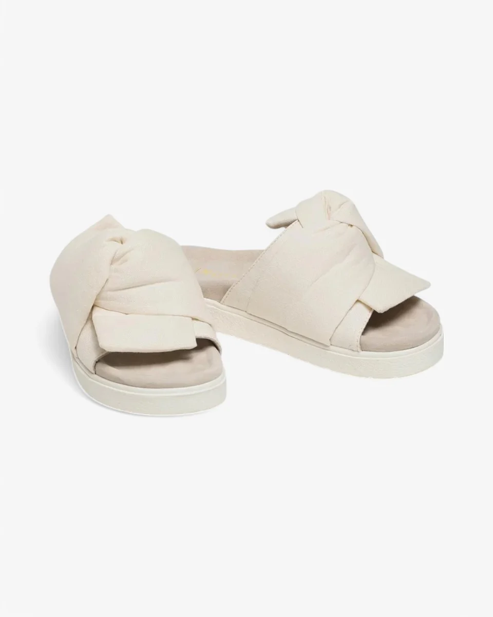 Inuikii Klapki Oversized Linen Knot Off White - Image 4