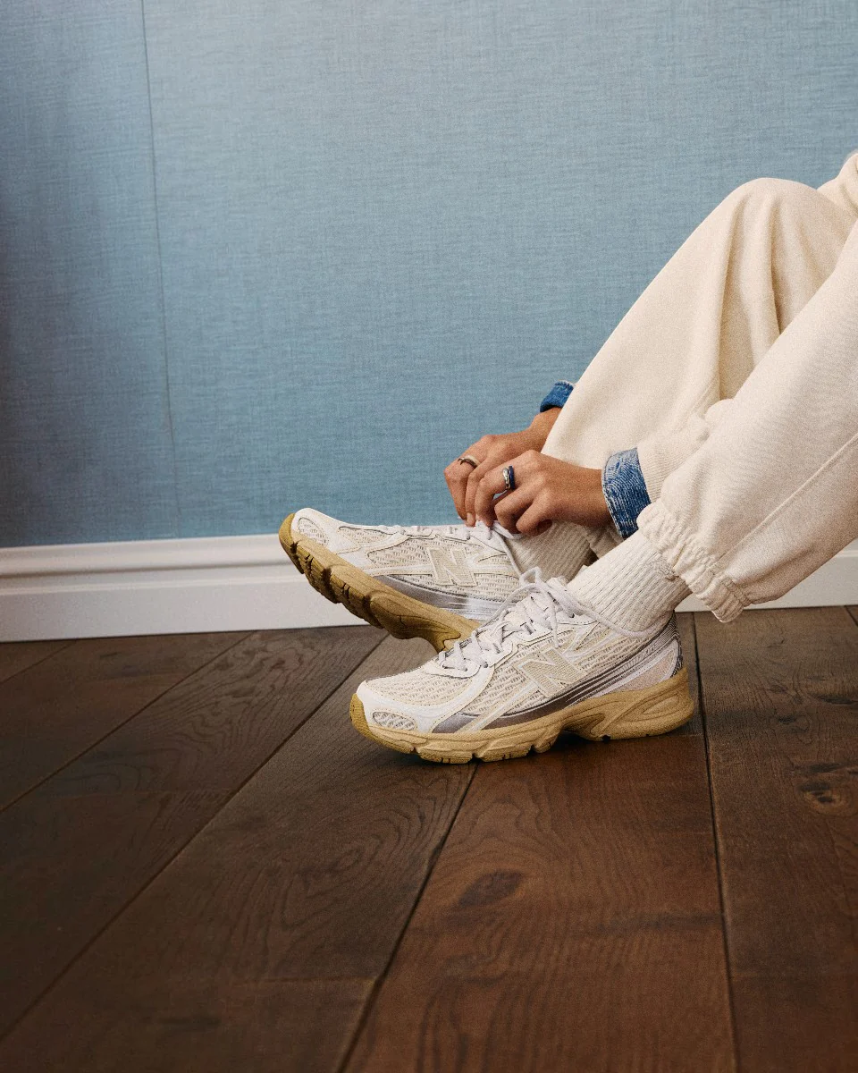New Balance 740 Linen Beige - Image 2