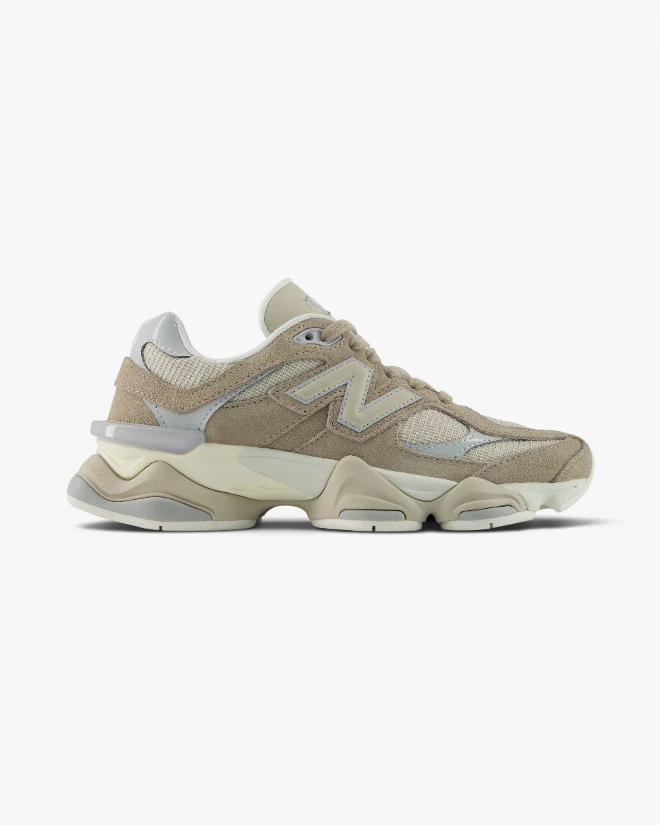 New Balance 9060 Beige Silver