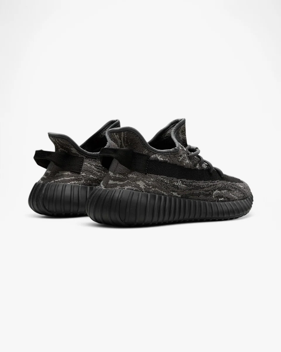 Yeezy Boost 350 v2 MX Dark Salt - Image 3