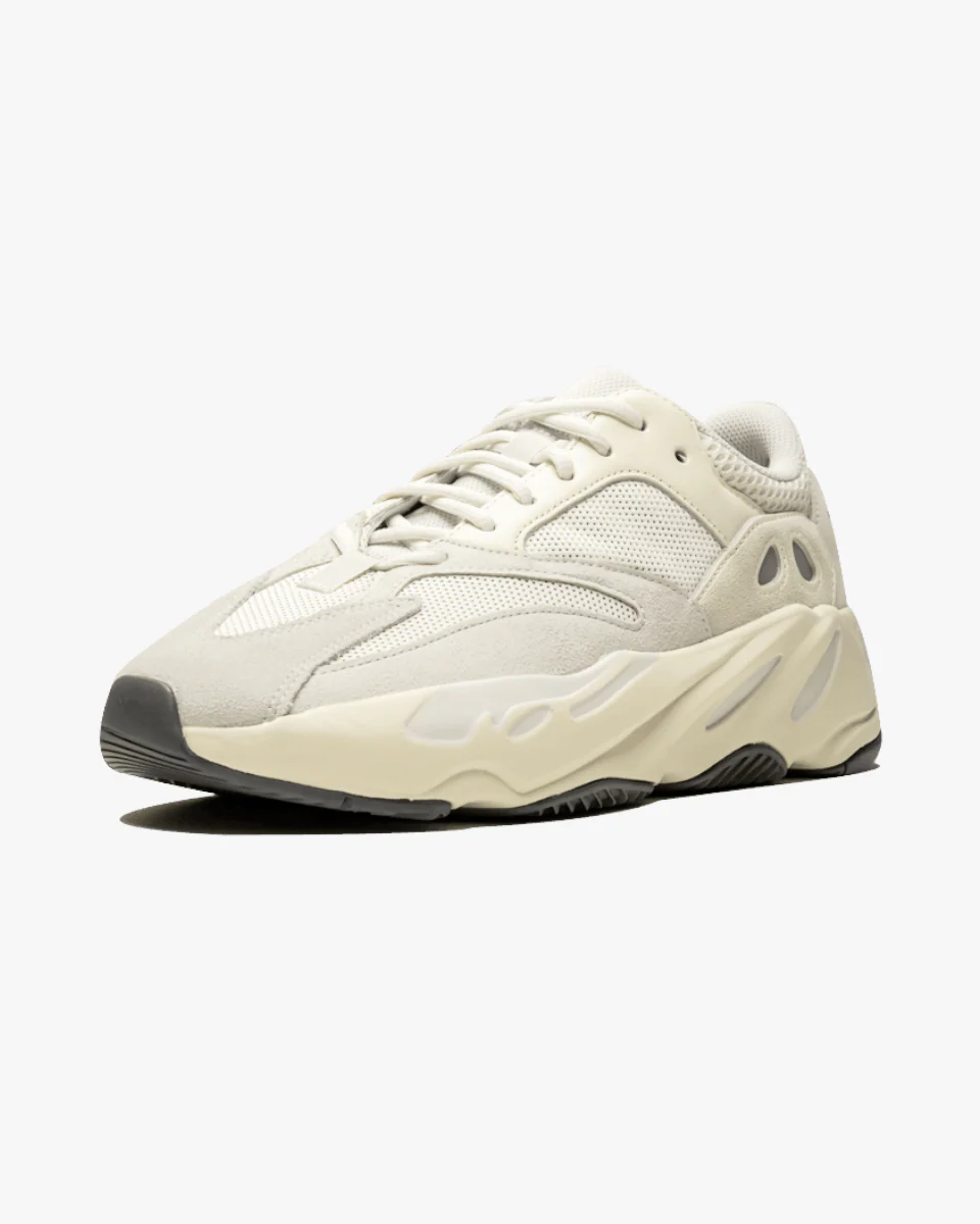 Yeezy Boost 700 Analog - Image 2